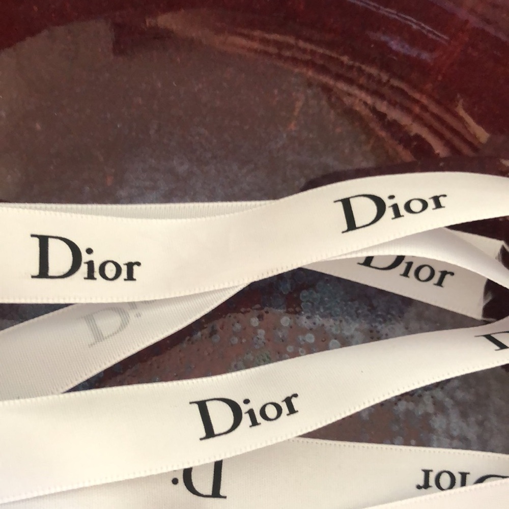 Dior gift wrapping ribbon 48 inches long